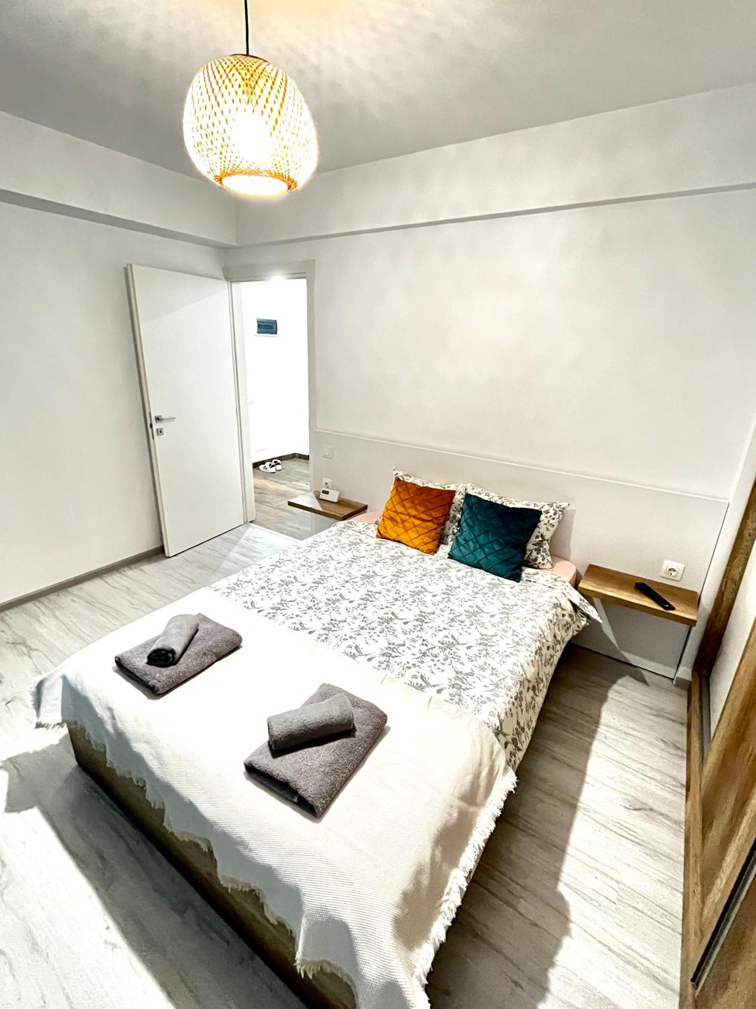 New Cozy In Near Airport Apartment *